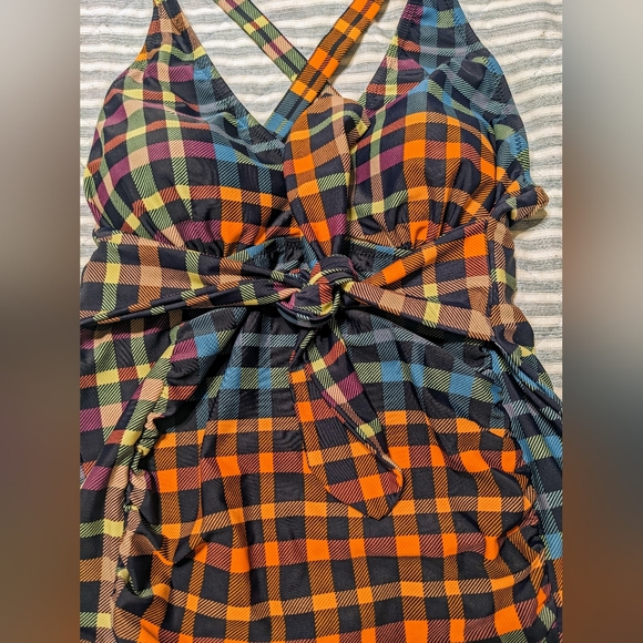 Motherhood Maternity Checkered One Piece Cross Strap Bathing Suit Orange Blue M - Picture 2 of 11